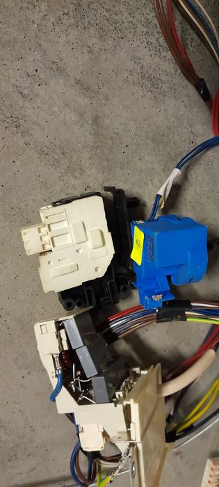 Части за пералня със сушилня Hotpoint Ariston CAWD 129