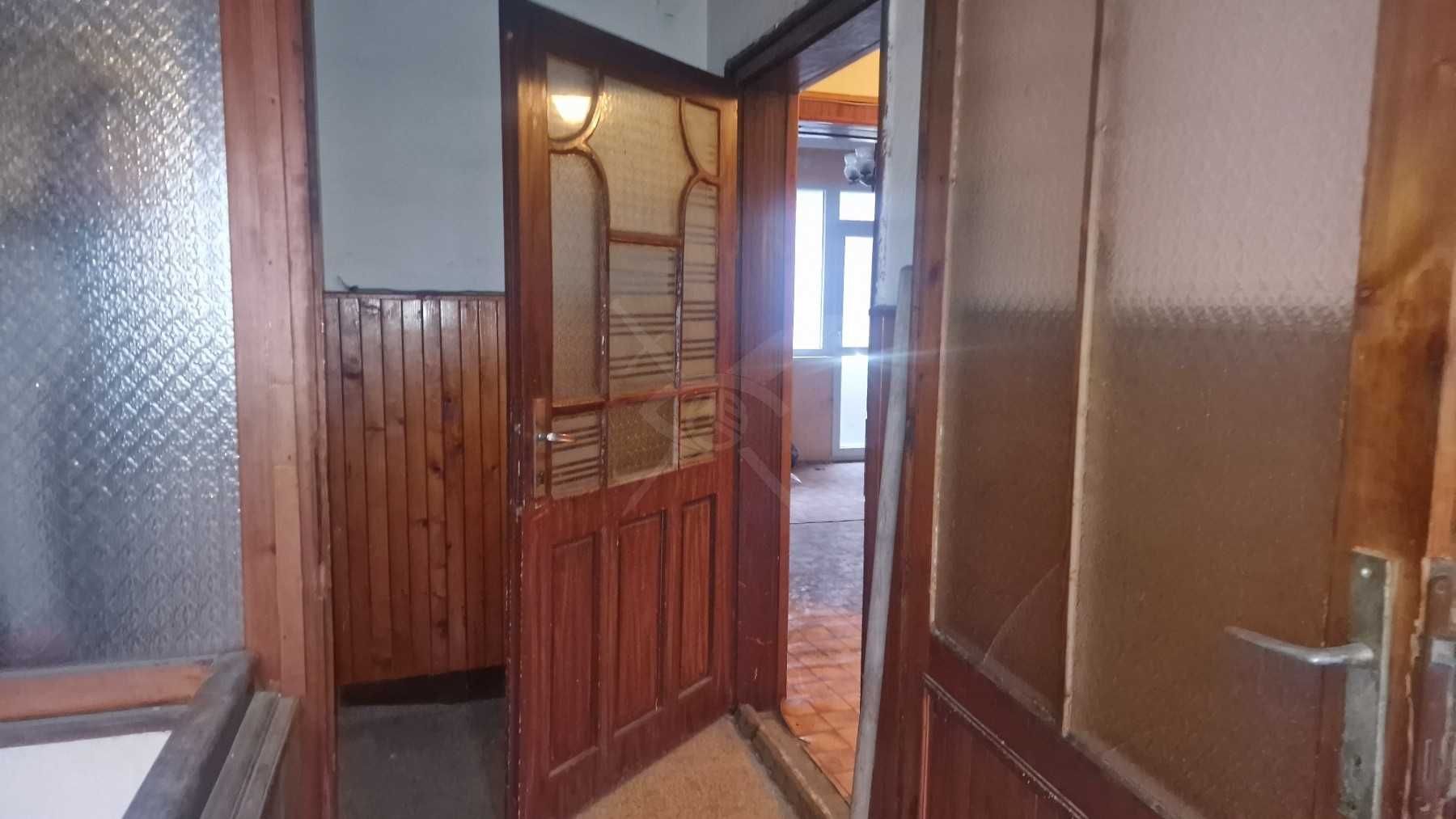 Етаж от къща в Поморие 76470