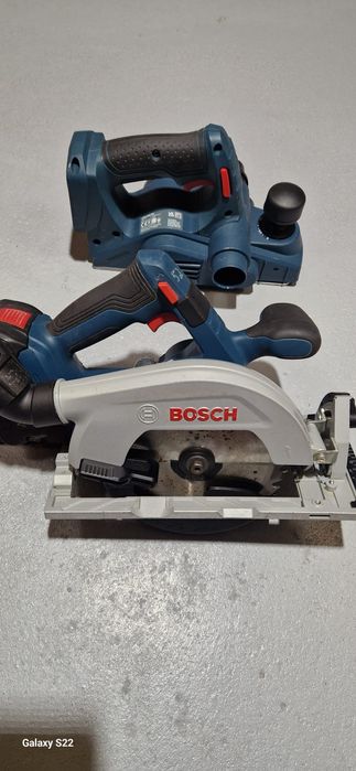 Bosch ,circular ,rindea pe acumulator