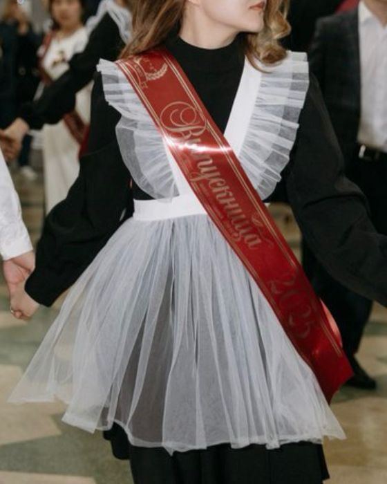 продам школьный фартук