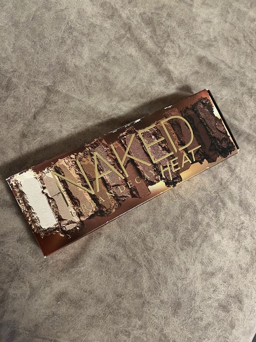 Голяма палитра Urban Decay Naked HEAT