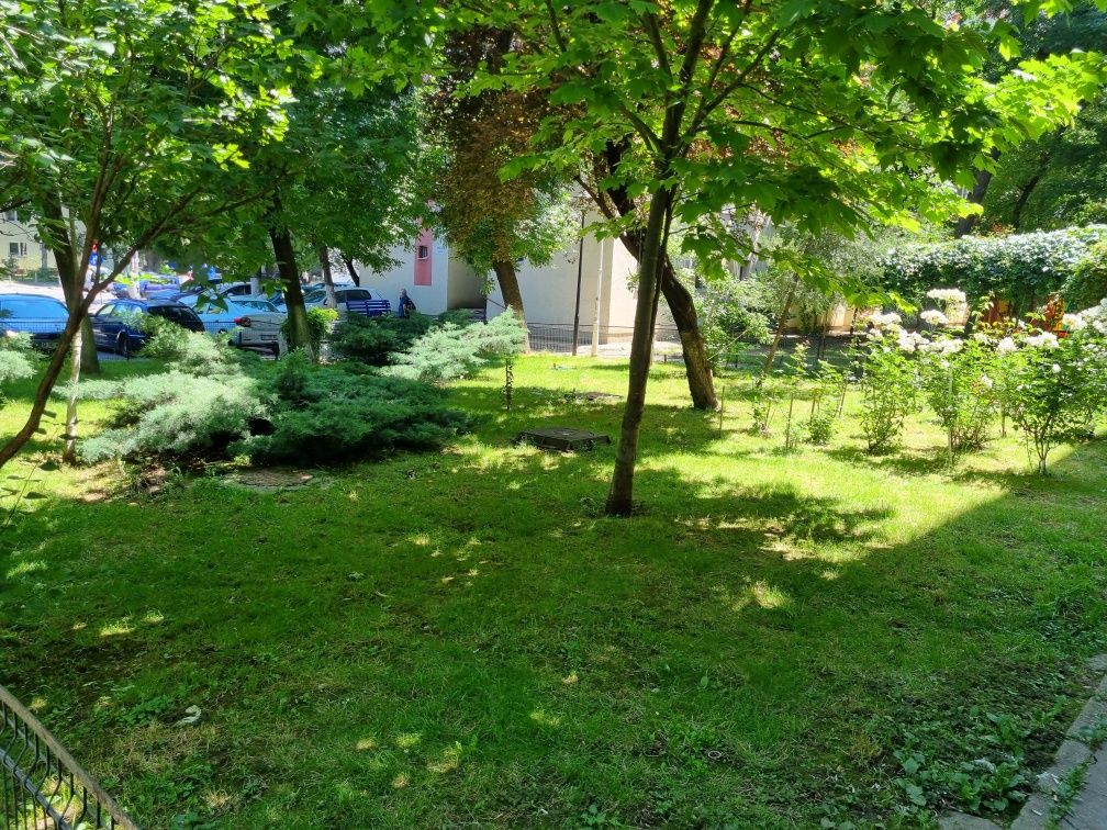 Apt 2 cam cf 2  p/4 piata Reșița nou renovat