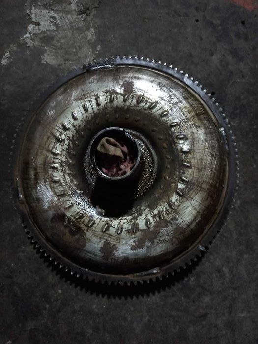 Продам оригинальные б/у запчасти на Subaru  Forester 98-99-го года