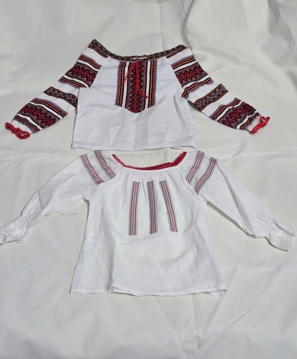 Costume traditionale de fetite