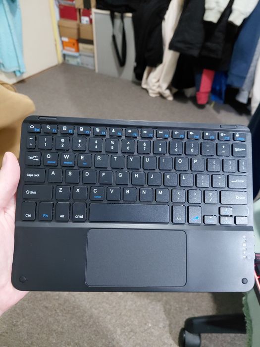 Bluetooth Клавиатура