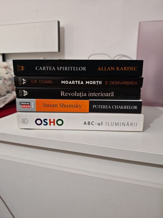 Vand carti dezvoltare spirituală