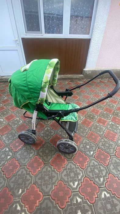 Продам коляску зима-лето
