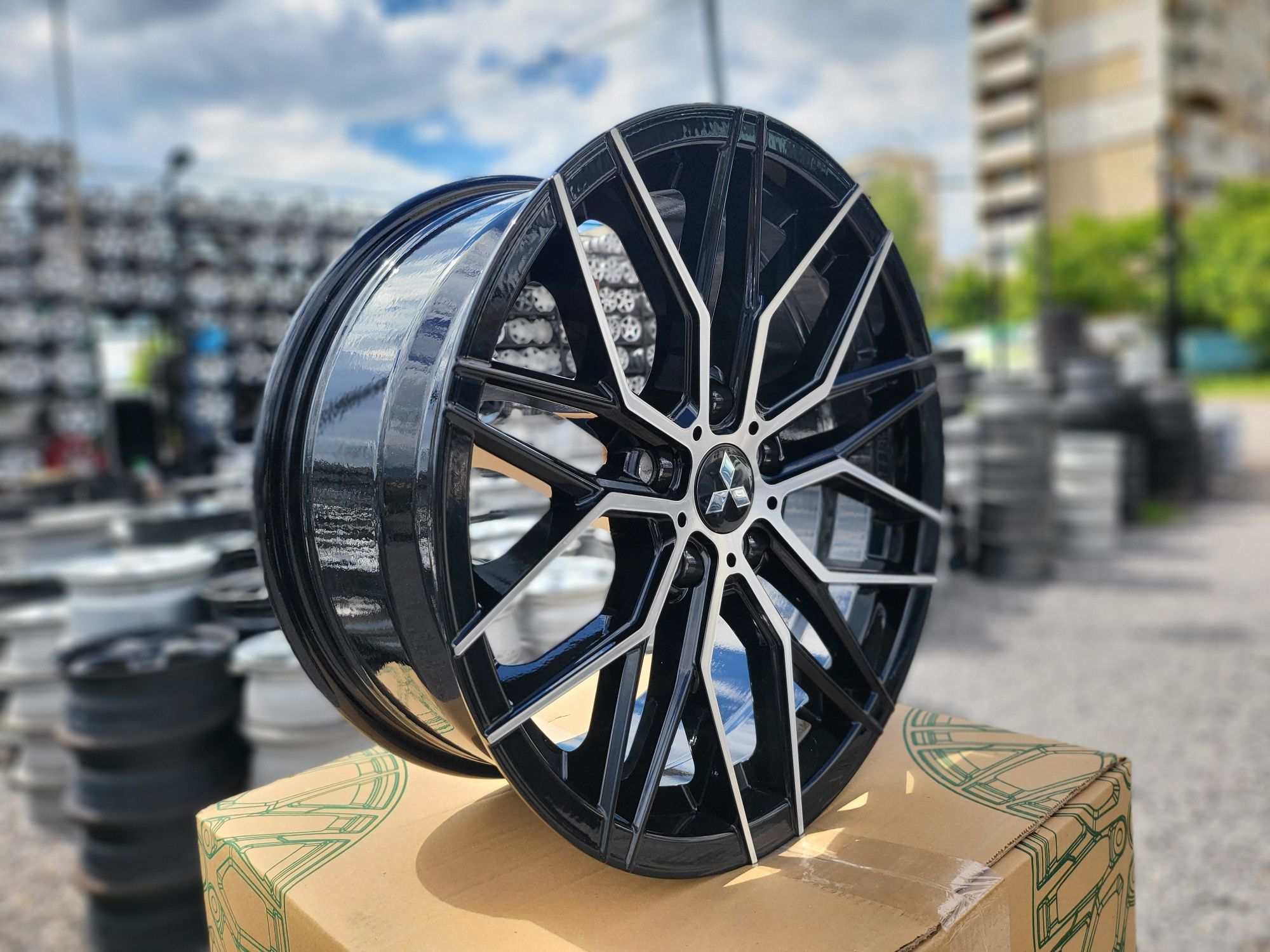 джанти Мицубиши 5х114,3 Mitsubishi  нови