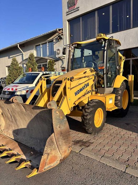 Buldoexcavator KOMATSU WB93R-5 An fabricație: 12/2007