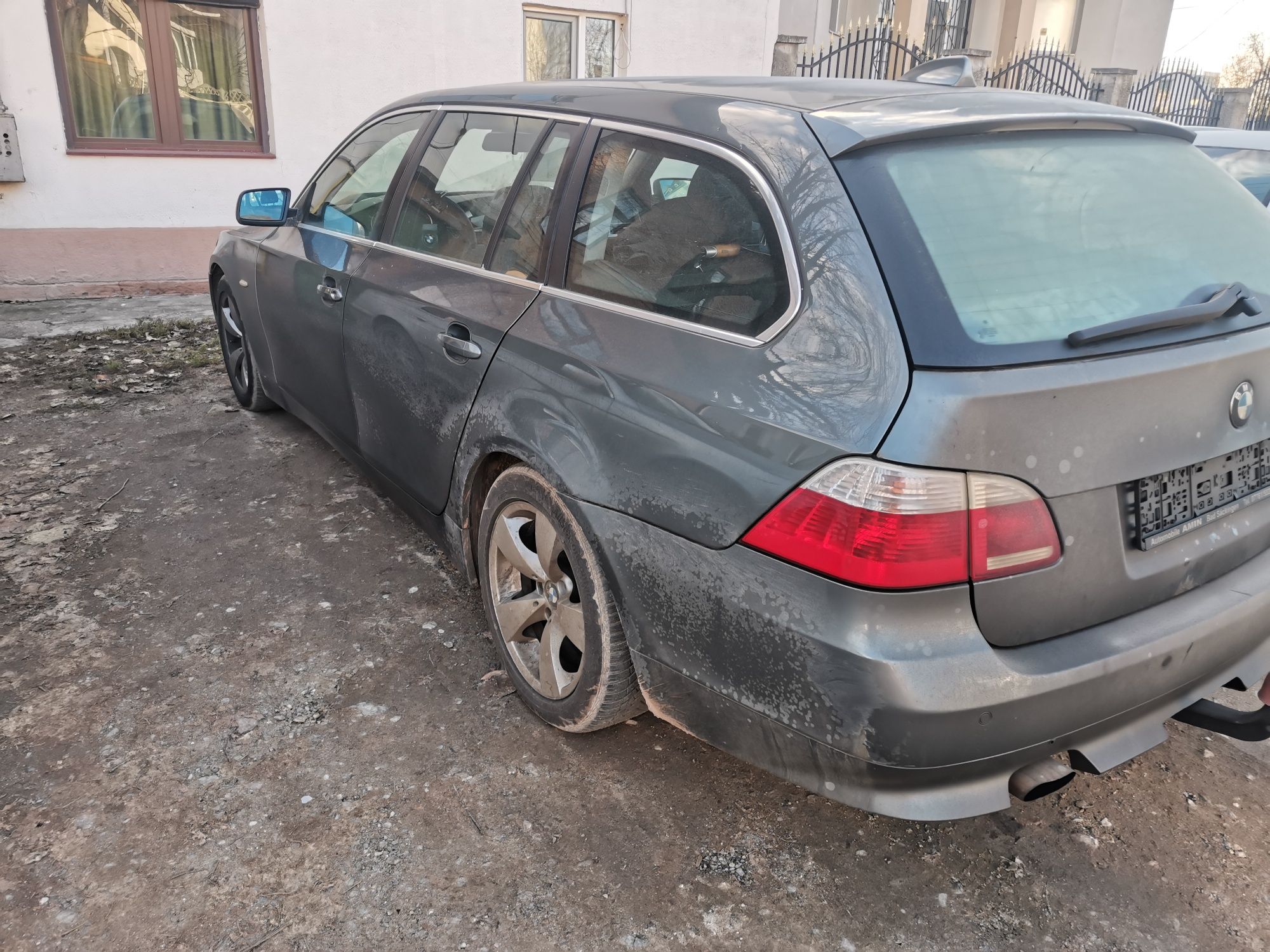 bmw 520 avariat parțial față