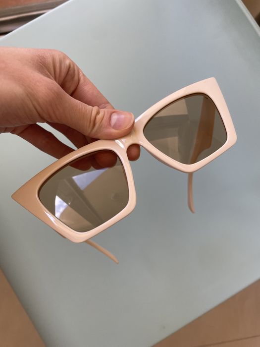 Чисто нови слънчеви дамски очила