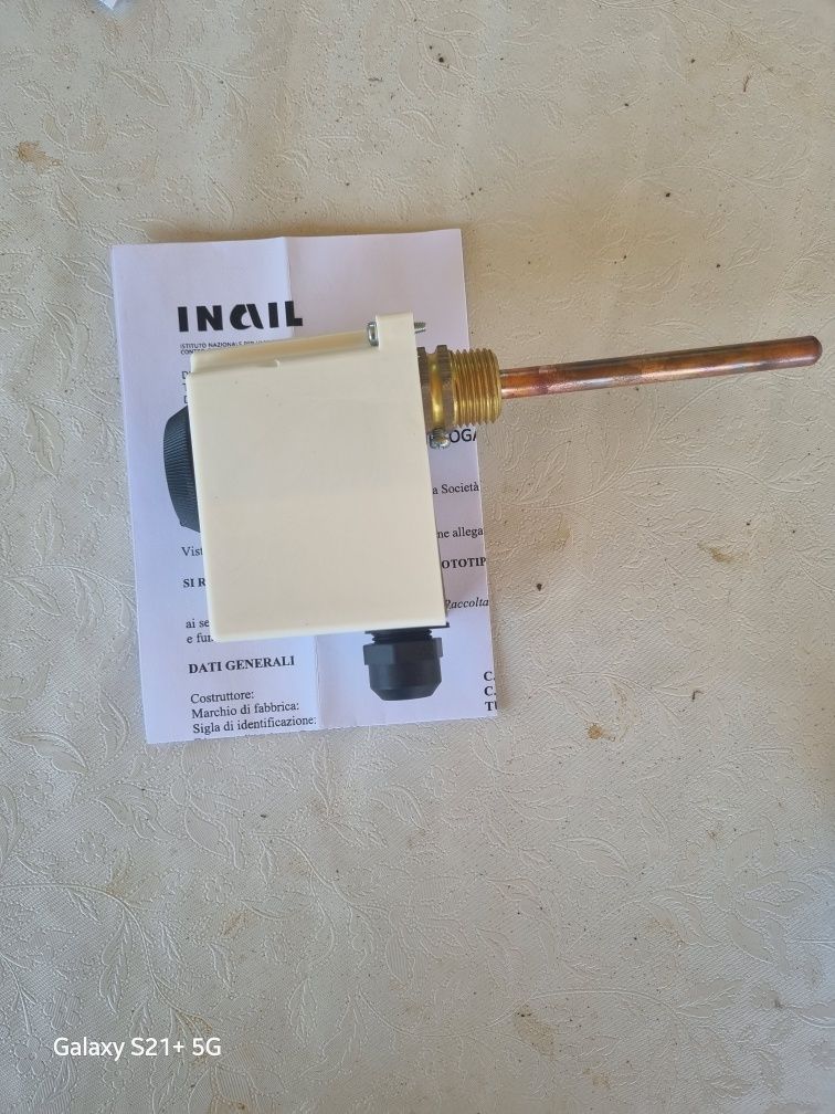 PC11 – Controller pentru pompa de recirculare SALUS NOU