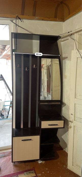 Shkaf pirihoshka spalniy