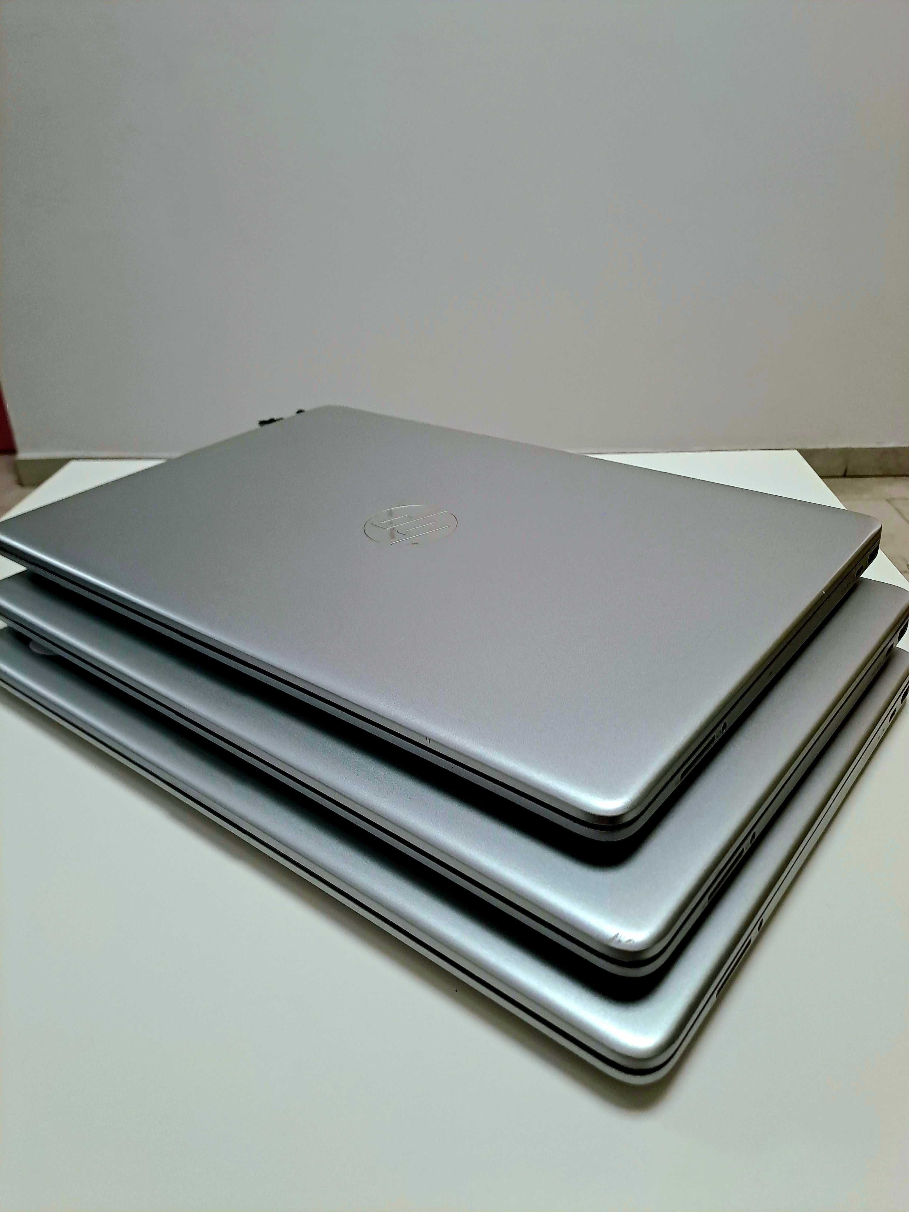 Продава се HP Laptop 15s-eq1036nu + зарядно устройство, като НОВ