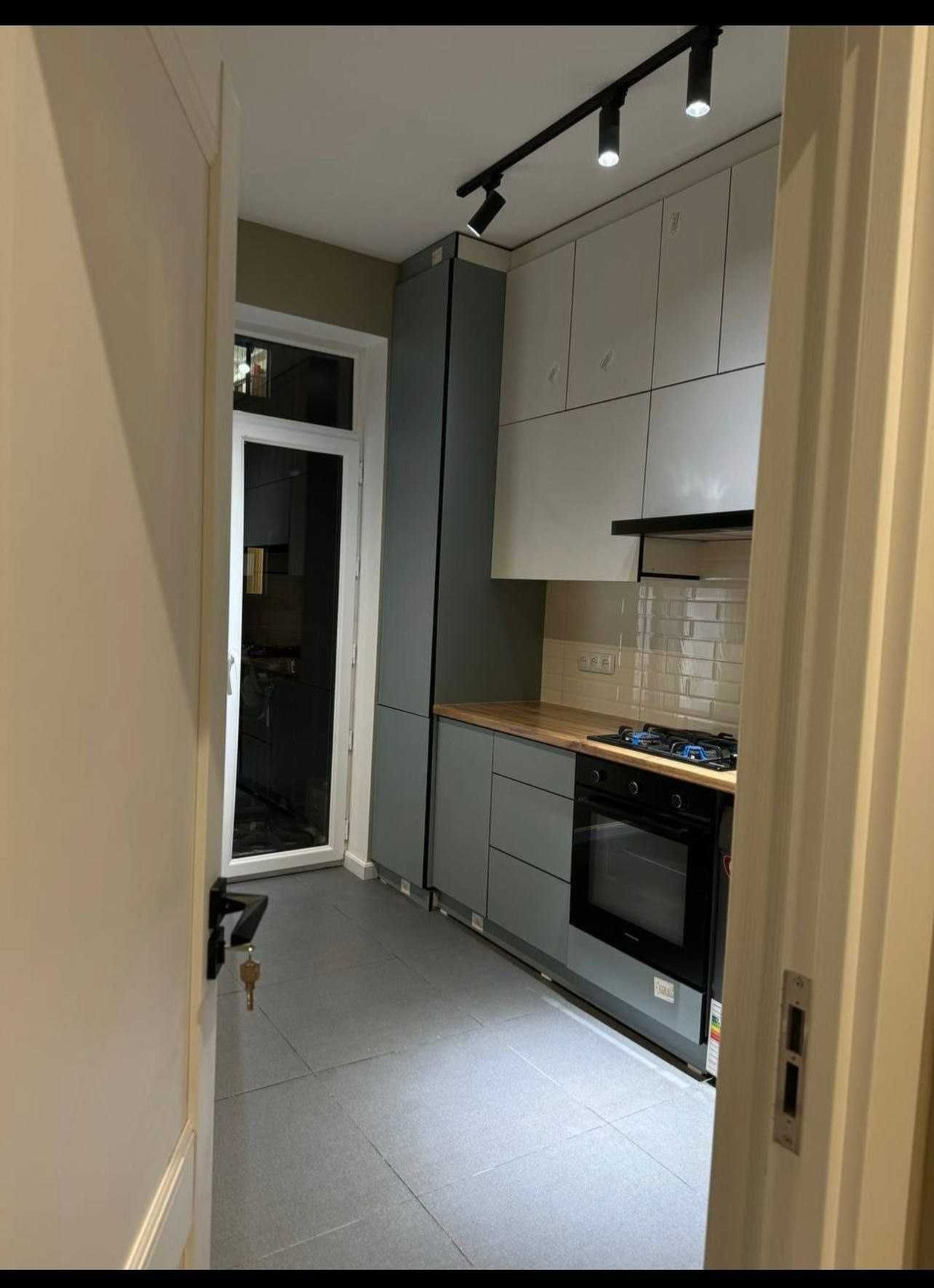 2-х комнатная в Новостройке по ул. Ош (32 поликлиника)  ID: 2703