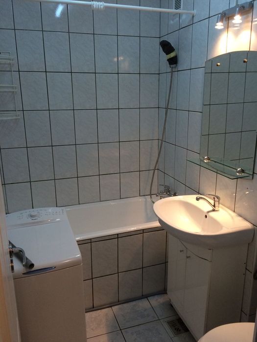 PF Închiriez garsonieră în Gheorgheni