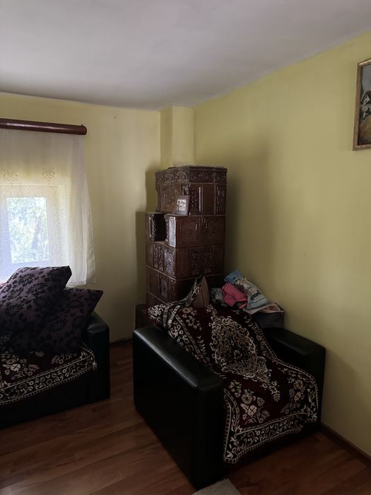 Vand casa + teren cu livada 1680 MP