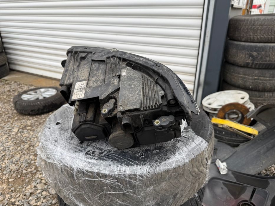 Фар за VW T6.1 Transporter/Multivan (2019-2023)