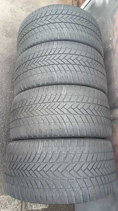 255/35/19 Bridgestone Дот 2222