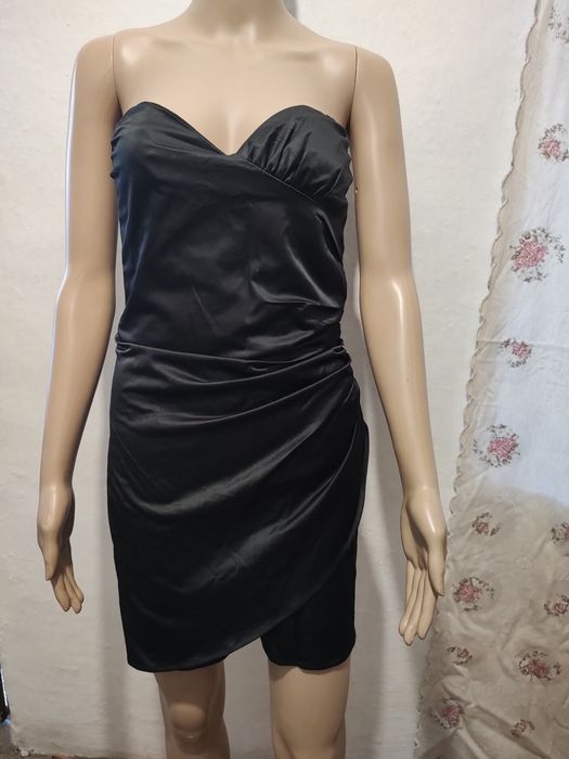 ROCHIE elegantă,de firmă ADELE FADO- made in Italy.Noua.
