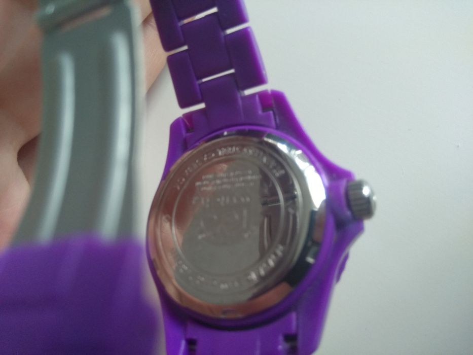 Ice Watch Classic Solid Purple - страхотен дамски часовник КАТО НОВ