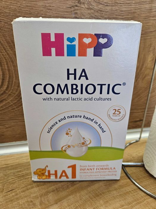 Адаптирано мляко Hipp