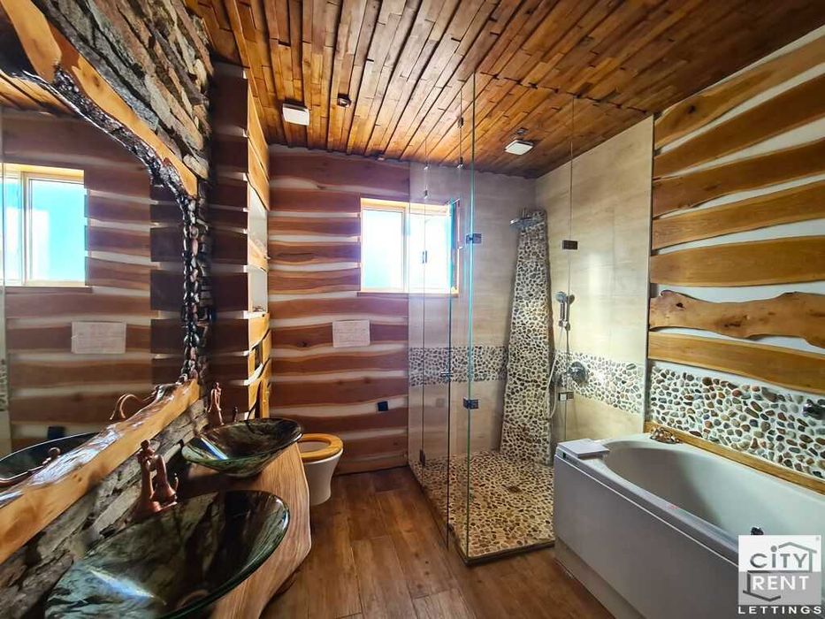 Дава се под наем Къща в с. Поликраище, Област Велико Търново - 150 кв.м за 515 € - Снимка #12