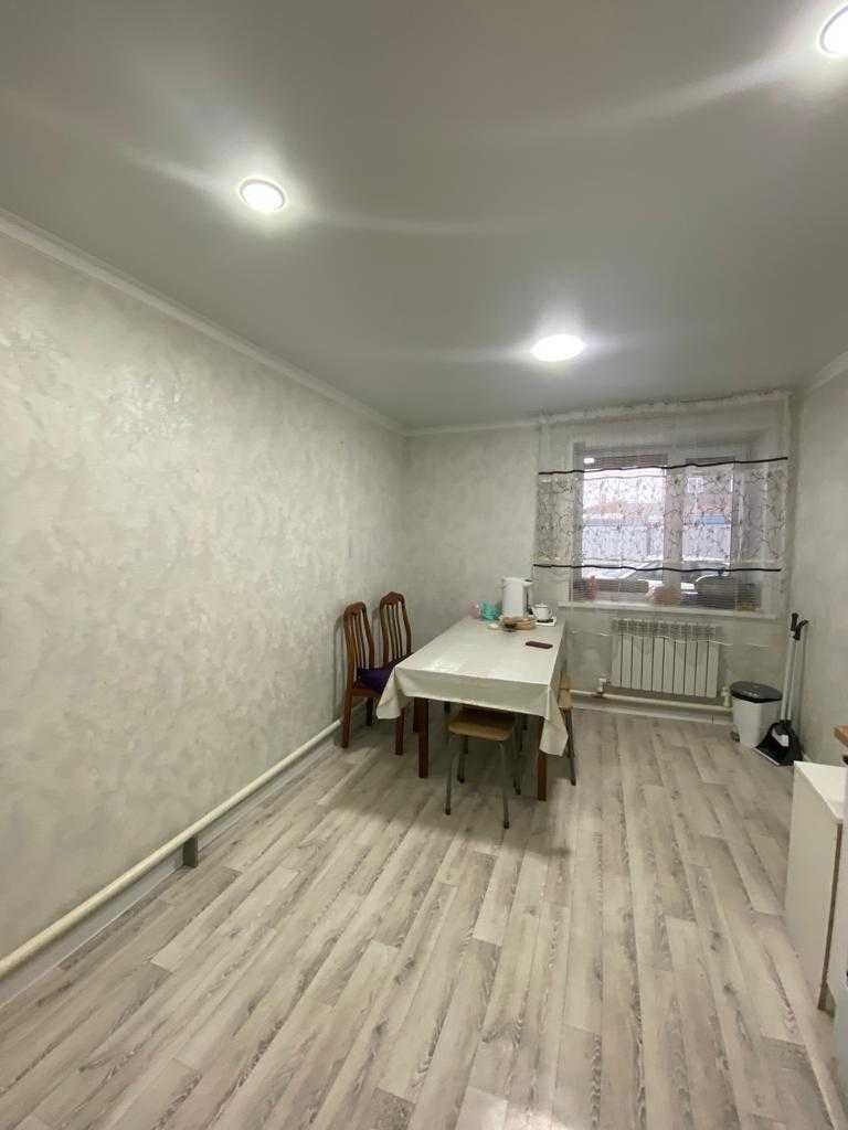 Продается 4 ком дом в районе роддома!