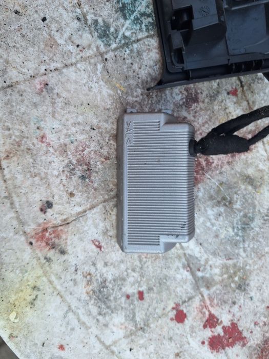 Invertor priza cotiera Audi A4 A5 230 V 150 W