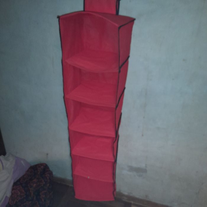 Продаёться навесной 6-ти секционныи тканевый.