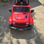 Vand masina pentru copii jeep wrangler electric