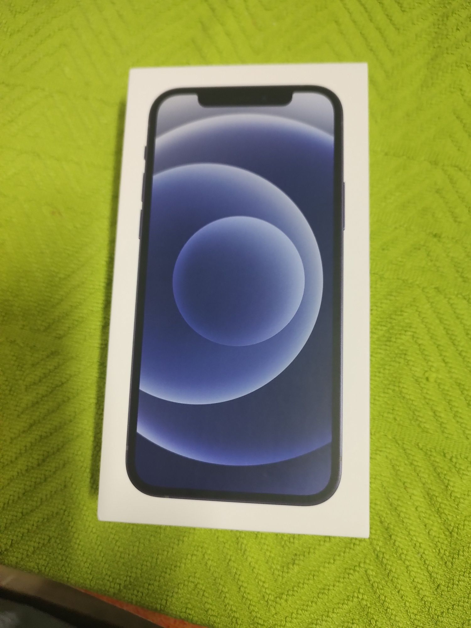 iPhone 12 blue , full box, nou, baterie 100%