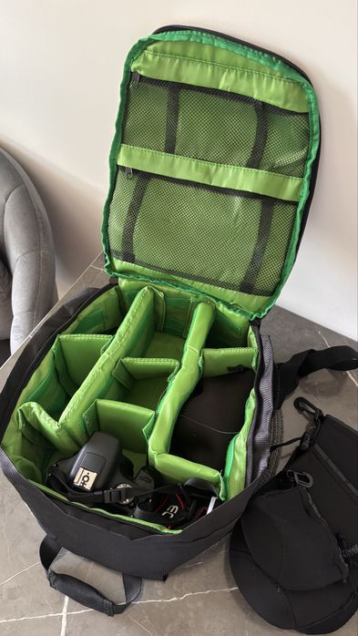 Canon EOS 2000D + obiectiv Canon 50mm