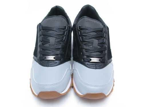 Adidasi Brooks Chariot marimea 41 si 42.5 -LICHIDARE STOC-