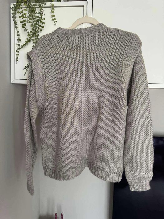 Пуловер в сиво NASTY GAL