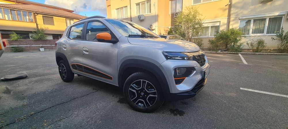 Dacia Spring utilizata in regim propriu