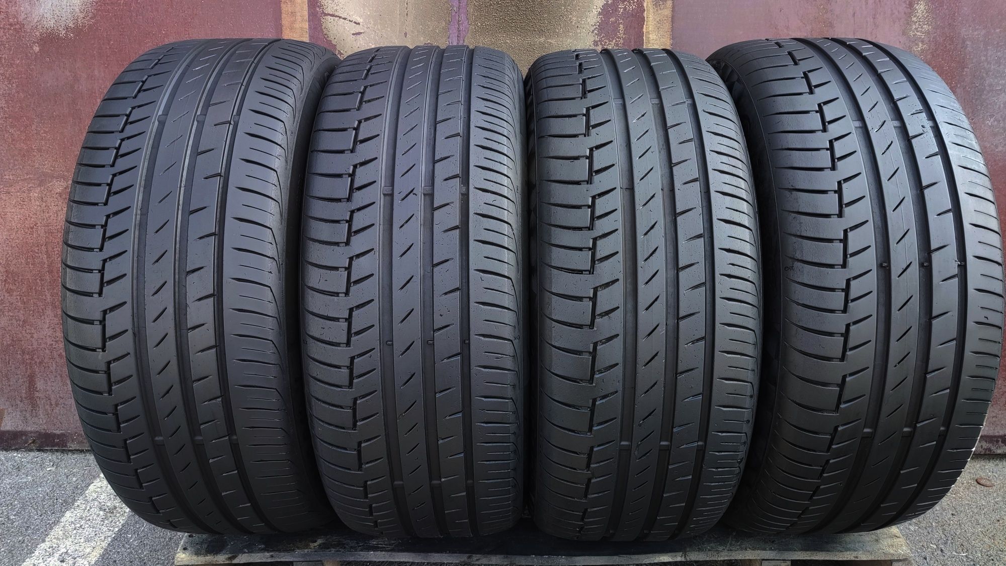 4бр. летни гуми 235/45/18 Continental Premium Contact 6
dot23
7mm
Добр