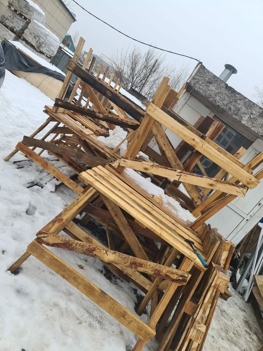 Казлы строительный имеются все виды сухой смеси