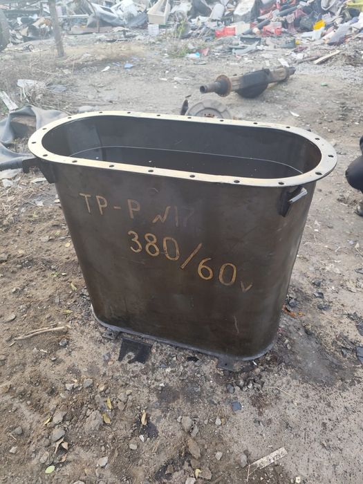 Продам Трансформатор корпус с маслом