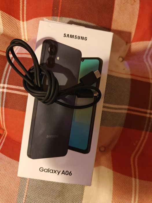 Samsung A06 folosit 2 zile că nou