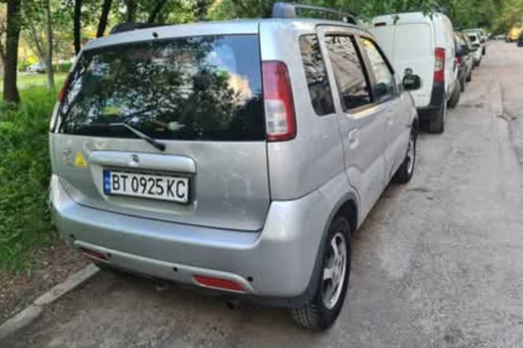 Suzuki Ignis 2002