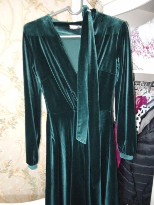 Көйлектер сатылады