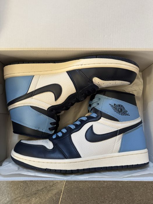Air Jordan 1 Retro High OG "Obsidian/University Blue"