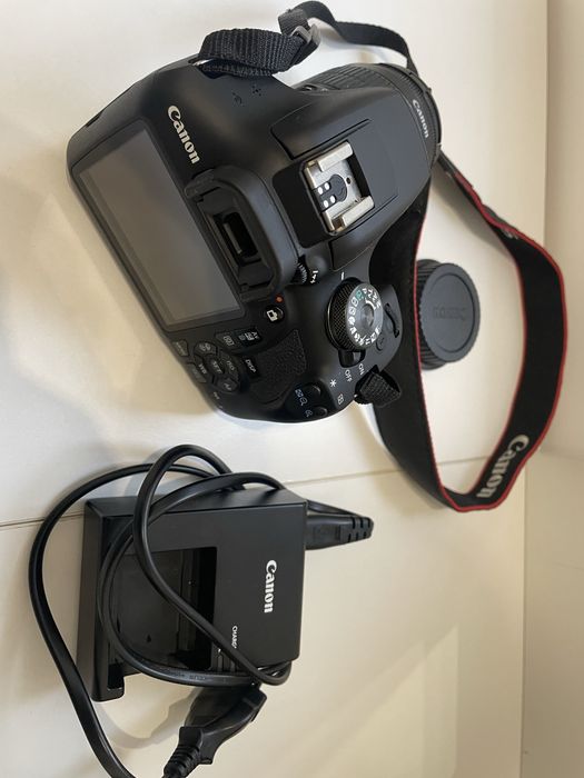 Canon EOS 2000D 18/55