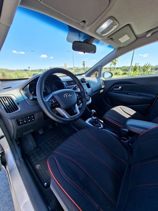 Kia Rio 1.4 2014