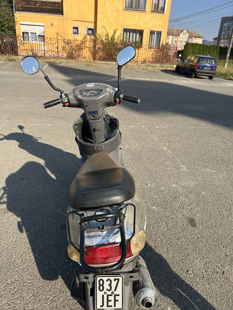 Vând scooter Baotian 50cc
