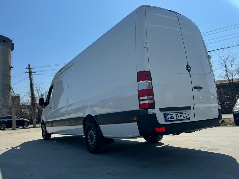 INCHIRIEZ Duba Autoutilitara Mercedes 2.2 Cub Dublu/Simplu CONTRACT