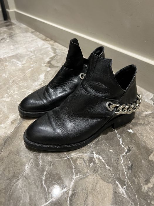 Zara кожени боти с верига - 38 номер