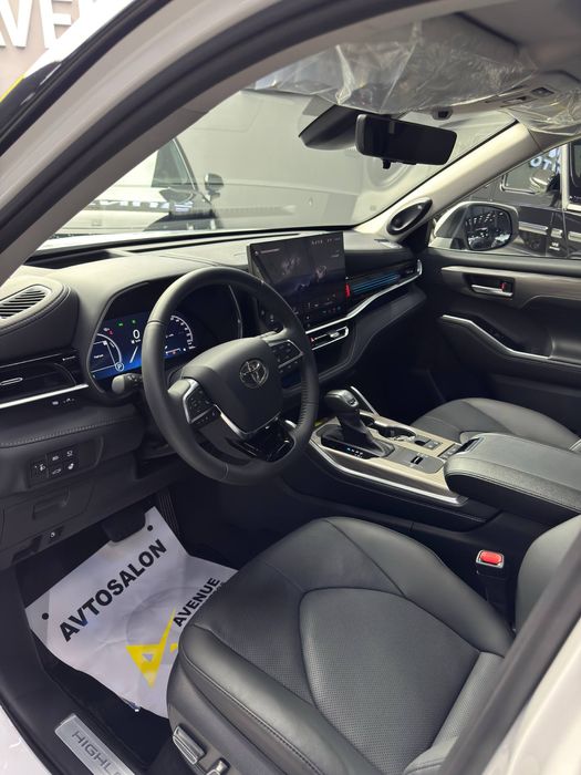 Tayota haylandir 2026.  Yil