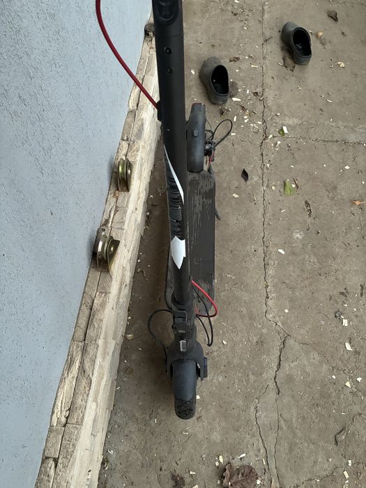 Trotineta Electrica Xiaomi Scooter 4, 10 inch